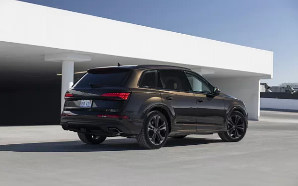 Cars wallpapers Audi Q7 55 TFSI quattro (Tamarind Brown Metallic) US-spec - 2025
