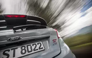 Cars wallpapers Ford Fiesta ST200 - 2016