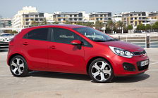 Cars wallpapers Kia Rio 5door Red - 2011