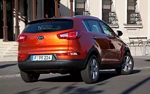Cars wallpapers Kia Sportage (Techno Orange) - 2010