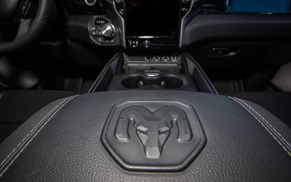 Cars wallpapers Ram 1500 Rebel (Hydro Blue/Diamond Black) - 2024