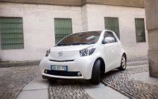 Cars wallpapers Toyota iQ - 2009