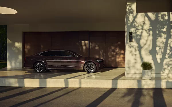 Cars wallpapers Volvo S90 T8 Recharge China-spec - 2025