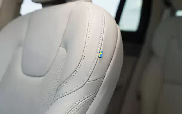 Cars wallpapers Volvo XC90 T8 Recharge AWD UK-spec - 2024